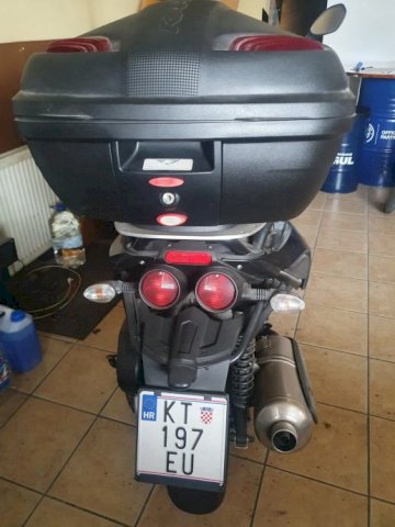 Gilera Fuoco 500 cm3 MP3, 2007 god.