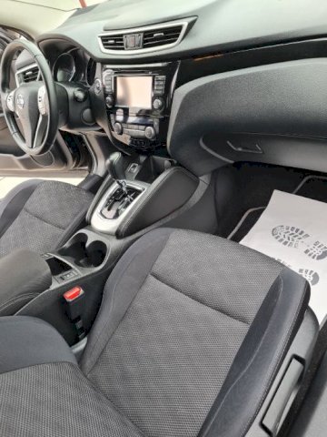 Nissan Qashqai 1,6 dCi X-Tronic Tekna Led Pamoram