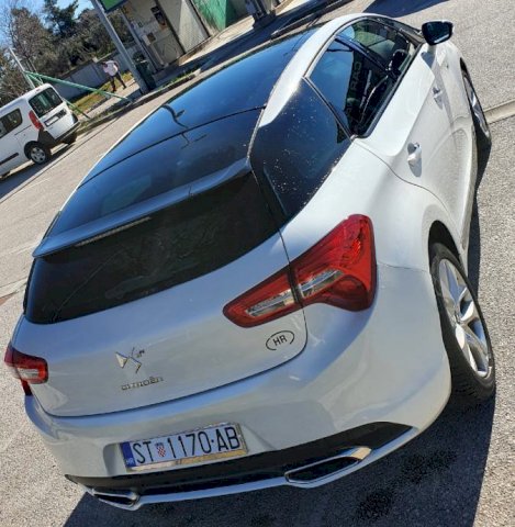 Citroën DS5 Hybrid4 2,0 HDi Sport