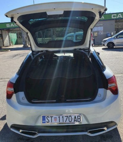 Citroën DS5 Hybrid4 2,0 HDi Sport