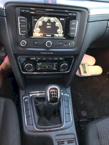 Škoda Superb 1,4 150.000km