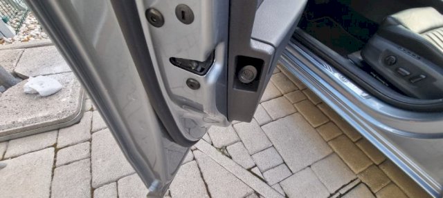 Škoda Superb 1,6 TDI DSG FULL OPREMA