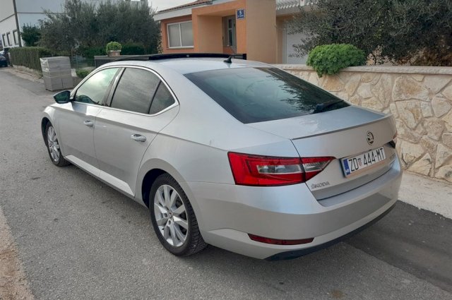 Škoda Superb 1.6 TDI Greenline