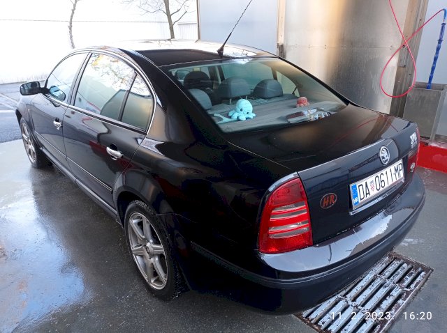 Škoda Superb 1.9 TDI 96kW