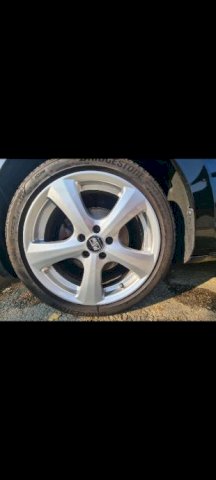 Škoda Superb 2,0 TDI DSG+F1