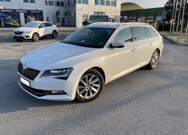 Škoda Superb Combi 1,6 TDI Bi-Xenon