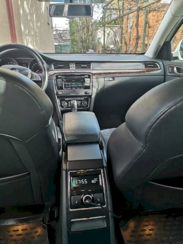 Škoda Superb Combi 2,0 TDI