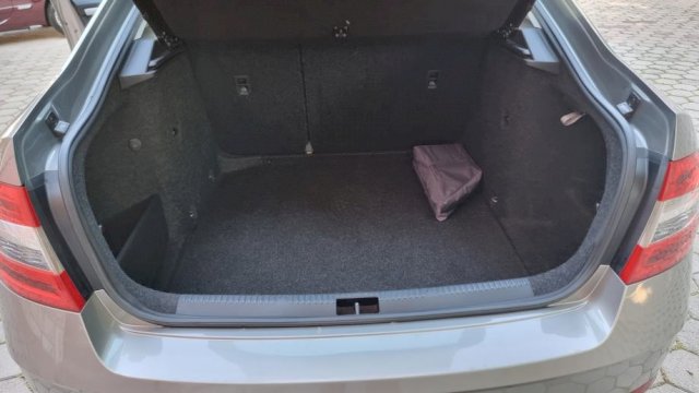 Škoda Octavia 1,6 TDI STYLE *NIJE UVOZ*