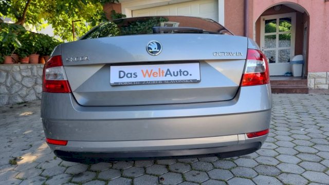 Škoda Octavia 1,6 TDI STYLE *NIJE UVOZ*