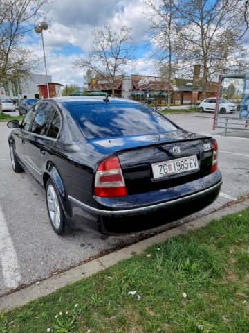Škoda Superb 2,0 TDI