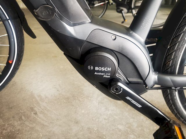 Električni bicikl Bergamont Bosch