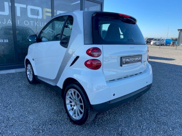 Smart fortwo * AUTOMATIK * KLIMA * ALU FELGE *