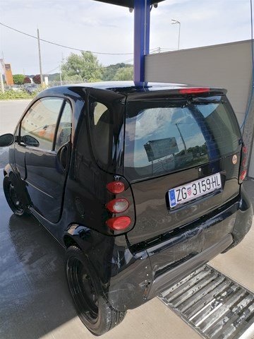 Smart fortwo coupe 450 600 benzin