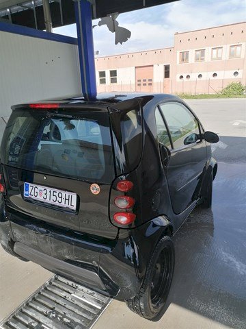 Smart fortwo coupe 450 600 benzin