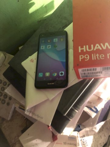 Mijenjam Huawei p 9 Lite mini za fiksni telefon.