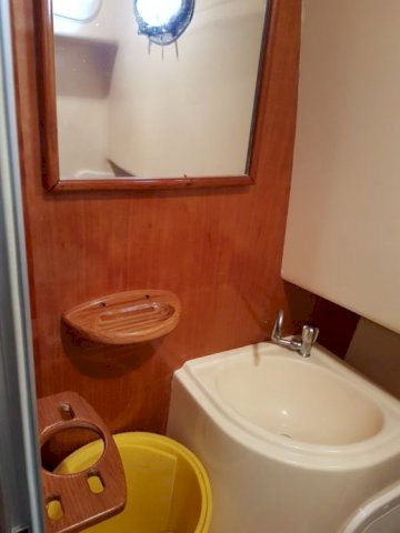 MIMI Libeccio 25 cabin