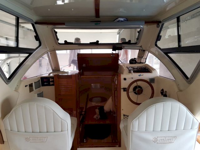 MIMI Libeccio 25 cabin