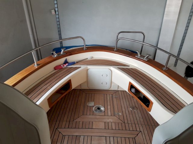 MIMI Libeccio 25 cabin