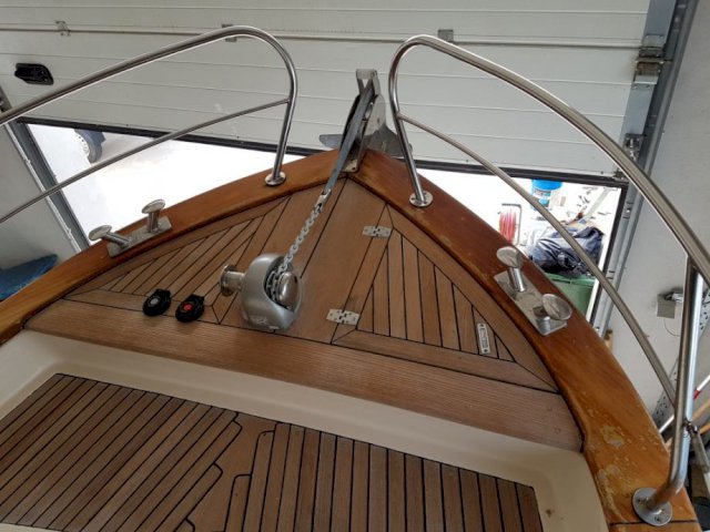 MIMI Libeccio 25 cabin