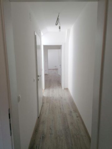 novorenovirani stan u centru Vinkovaca 130m2
