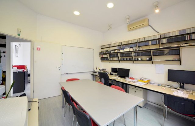 Lokal trgovački centar Borongaj - okretište tra