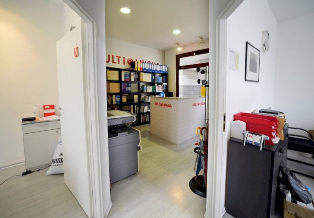 Lokal trgovački centar Borongaj - okretište tra
