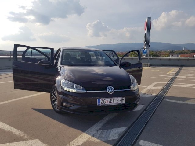 VW Golf VII 1,6 TDI BMT DSG