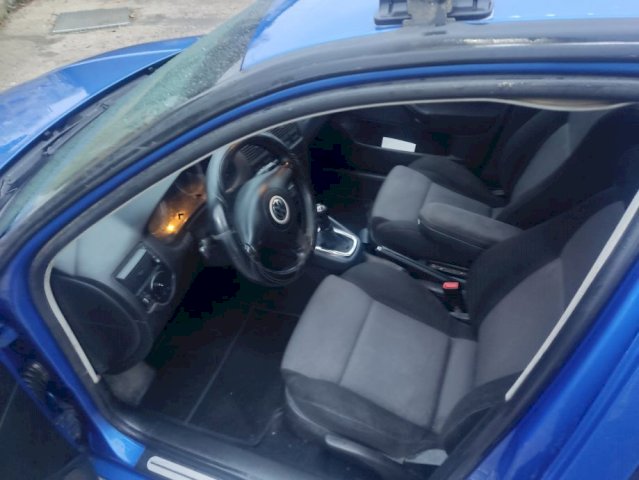 VW Golf 4 1,9 TDI, autom. Klima, el. Paket, Alu 1