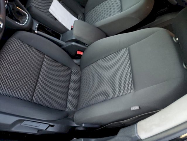 VW Golf 6 1,6 TDI reg 1godinu