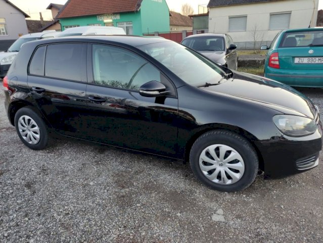 VW Golf 6 1,6 TDI reg 1godinu