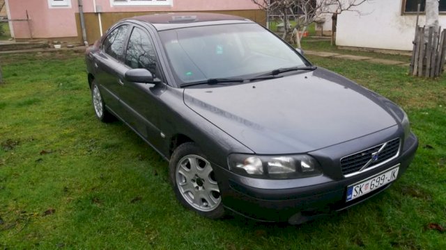 Volvo S60 2,5 T AWD