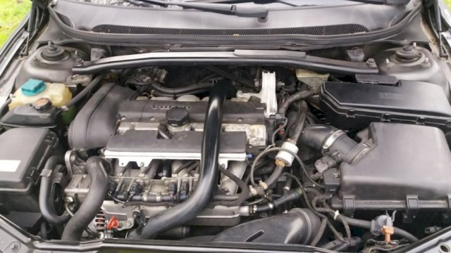 Volvo S60 2,5 T AWD