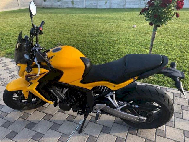 Honda CB 650 FA 649 cm3