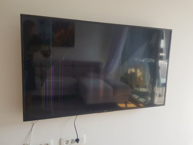 Sony Bravia XG80 za dijelove