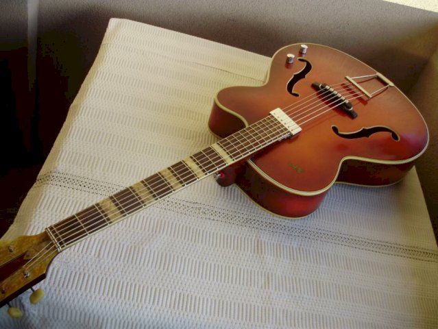 HQFNER JAZZ (original) 1959g (zamjena)