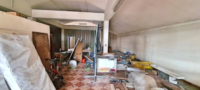 Poslovni prostor: Zagreb (Retkovec), 500 m2