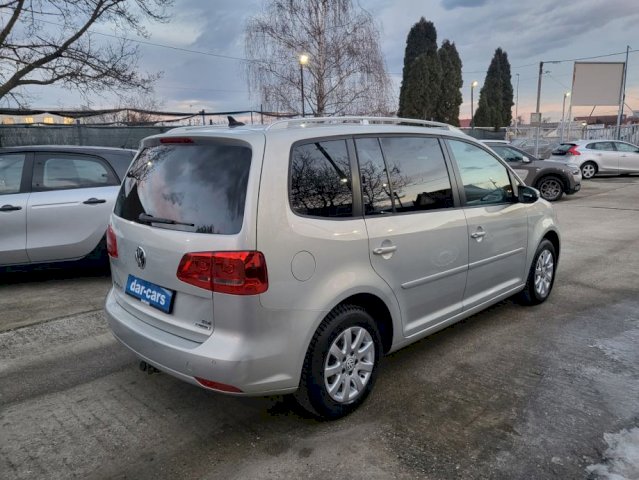 VW Touran 1,6 TDI *** 2015 NAVI VEL.SERVIS REG.GO