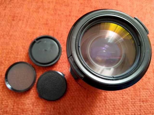 Povoljno ! SONY Alpha 230 sa 3 objektiva !!!