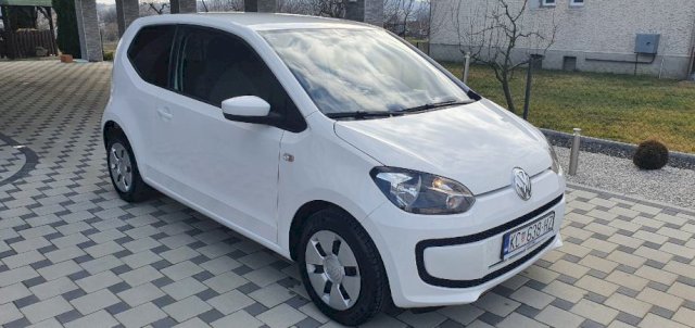 VW Up! 1,0 --- 2014 ---REG 1.GOD---