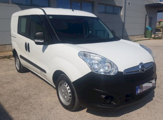 Opel Combo 1.3cdti, 2016 god.