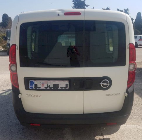 Opel Combo 1.3cdti, 2016 god.