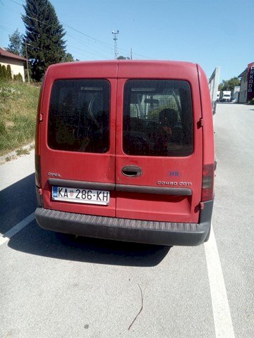 Opel Combo 1.3 cdti 55 kW