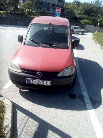 Opel Combo 1.3 cdti 55 kW