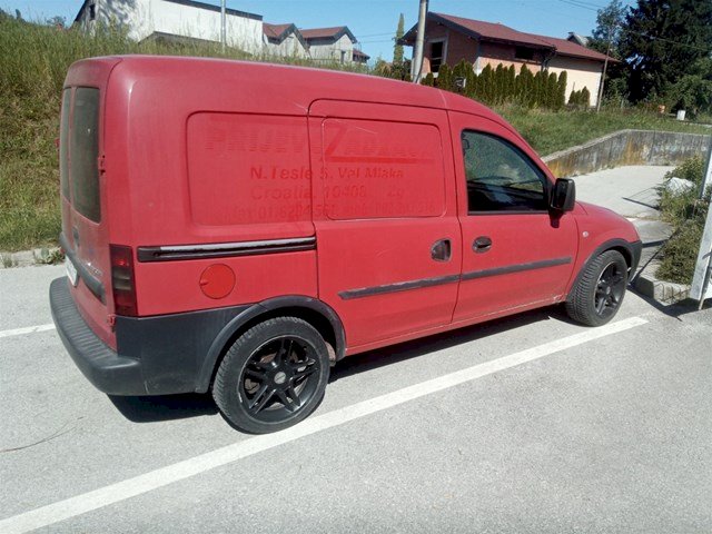 Opel Combo 1.3 cdti 55 kW