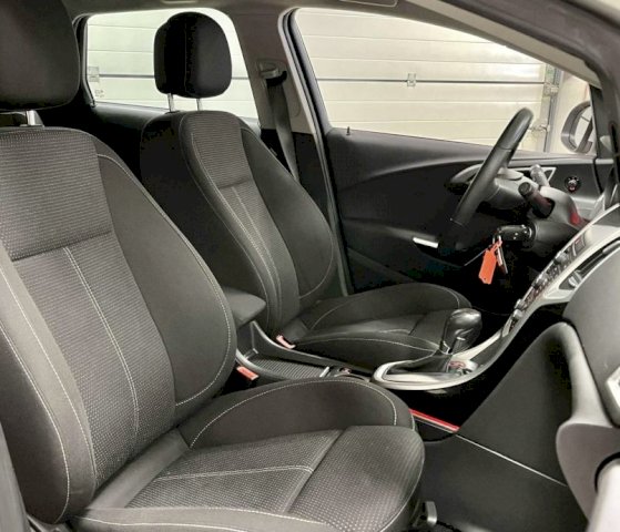 Opel Astra J 2,0CDTI 121KW AUTOMATIK