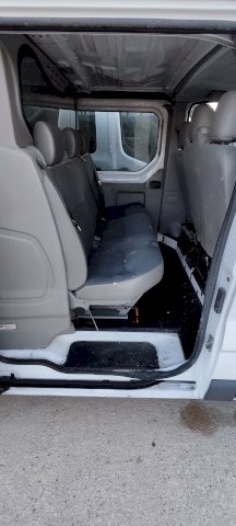 Opel vivaro 5+1