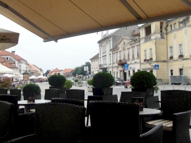 Građevinsko zemljište sa starijom kućom