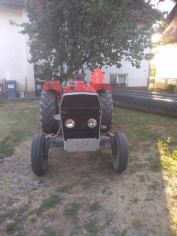 Traktor Imt 560