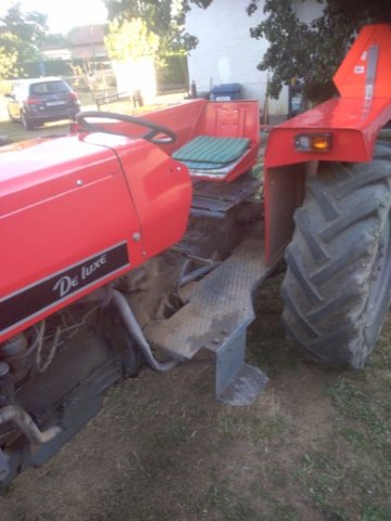 Traktor Imt 560