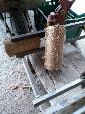 Briketirka za slamu